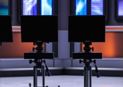 4 Pro 2026 Teleprompters for Better Eye Contact [Tested]